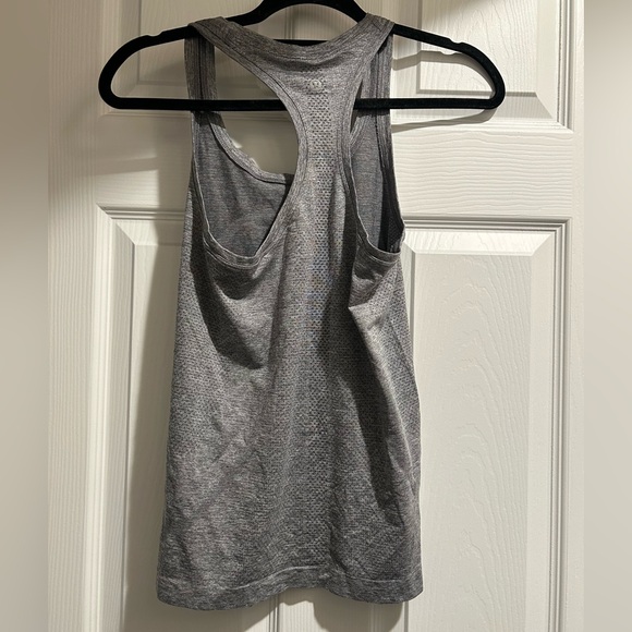 Lululemon Athletica swiftly tank - Picture 2 of 4